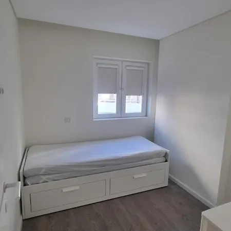 2 Bedrooms Flat Apartamento *